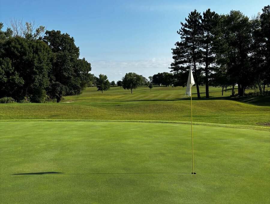 Golf Course (001) Golf Course 001 scaled e1788192926682 - Madelia Health